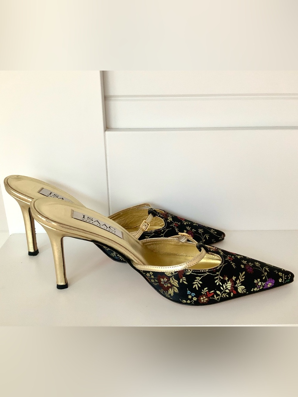 Isaac Mizrahi Black Floral Pointed Slip-On Mule with Gold Trim - Picture 3 of 5